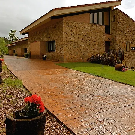 컨트리하우스 Casas De Agapito