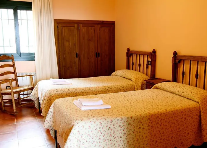 Casas De Agapito * Poyales Del Hoyo